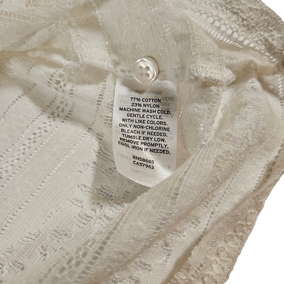 Treasure&Bond Beautiful Lace Blouse, 3X, Ivory - Picture 9 of 14